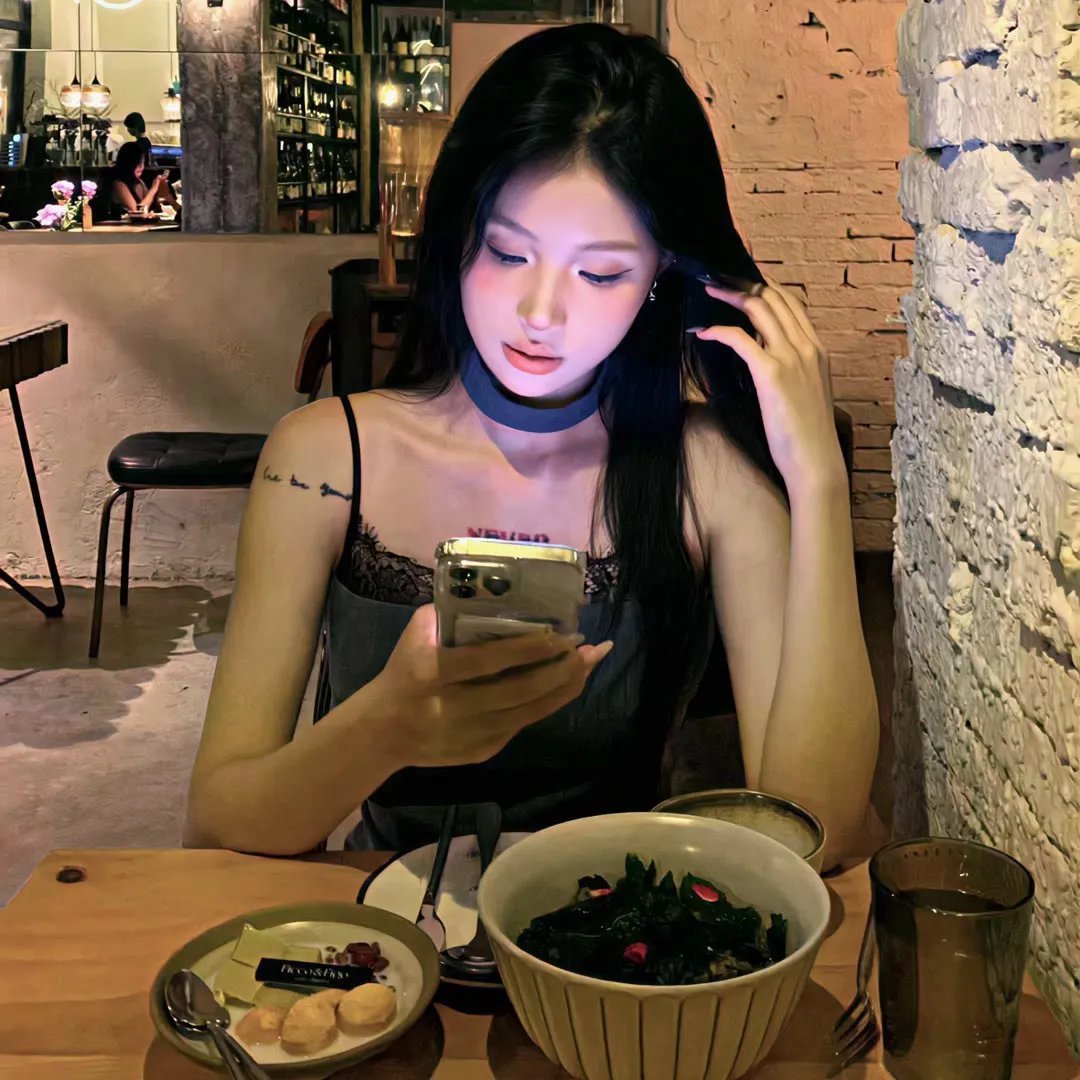 穿成秀女,我一路攀登成为贵妃